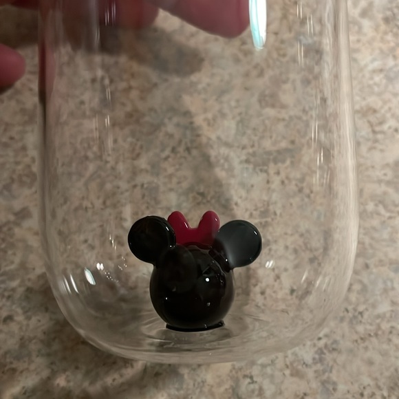 Mickey Mouse stemless wine glasses - Picture 6 of 7